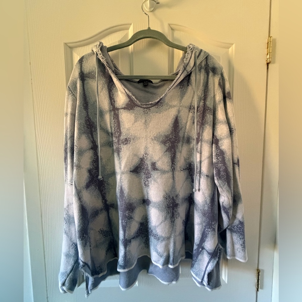Parkhurst Tie-Dye Blue and White Hoodie